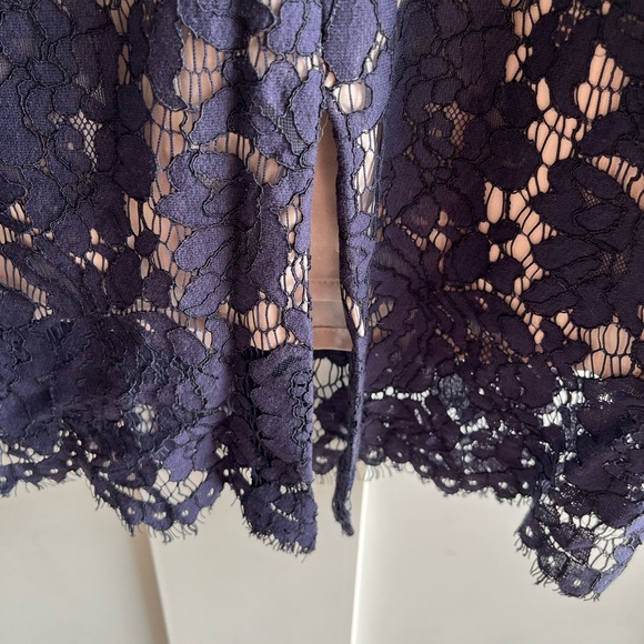 WHITE HOUSE BLACK MARKET navy blue floral overlay illusion neckline dress - Picture 7 of 8